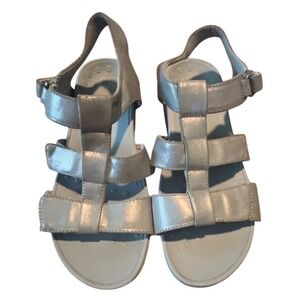 Vionic Women's Metallic Gray Strappy Sandals Size 9 Wide With Adjustable Buckle